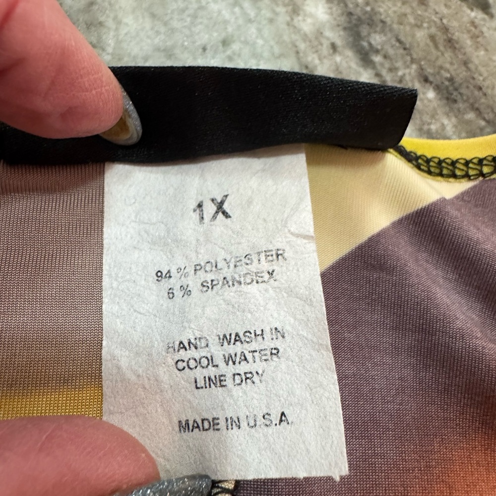 The pyramid collection, sleeveless maxi dress, size 1X - Picture 4 of 8